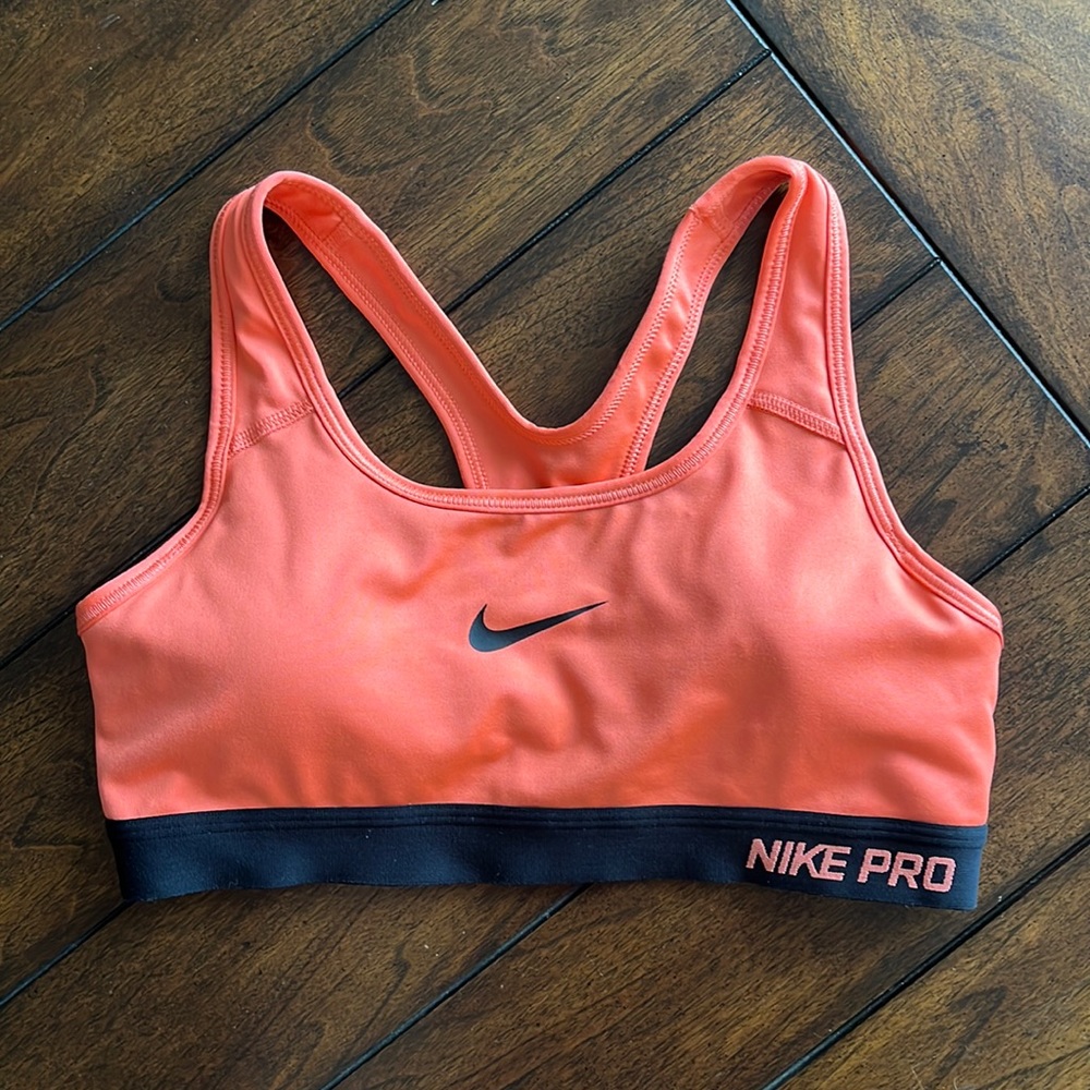 Nike Sports Bra Size M